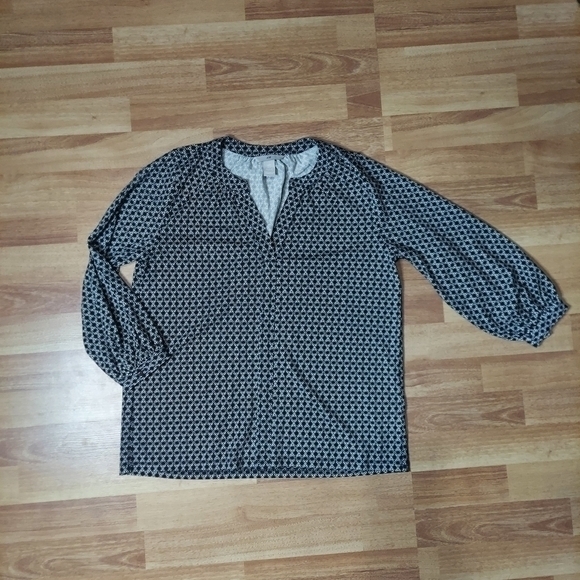 H&M black white printed blouse 3/4 sleeve size small - Picture 1 of 5